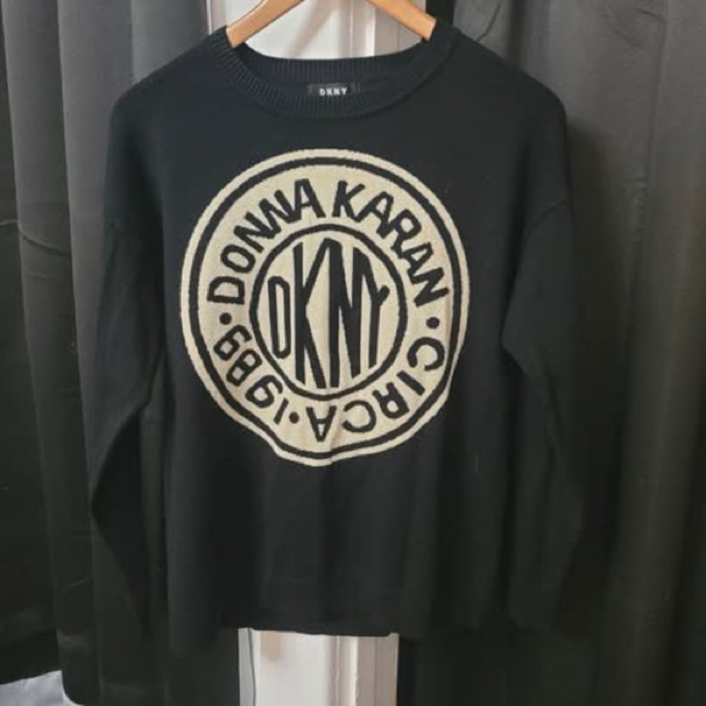 DKNY Black Sweatshirt with Cream Donna Karan Seal